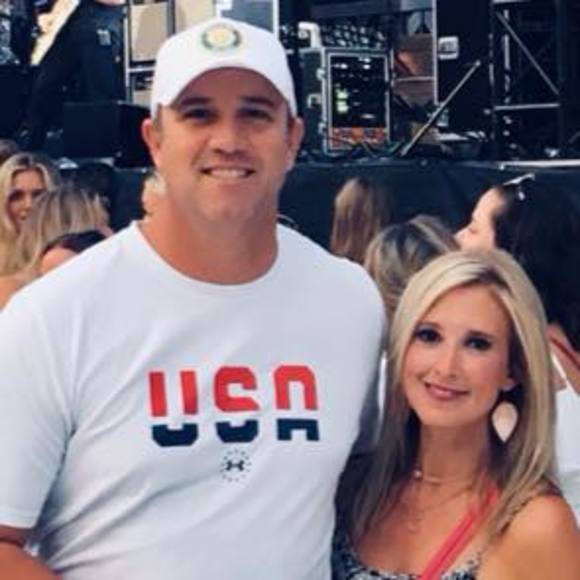 Meet your Posher, Michelle - Picture 1 of 1